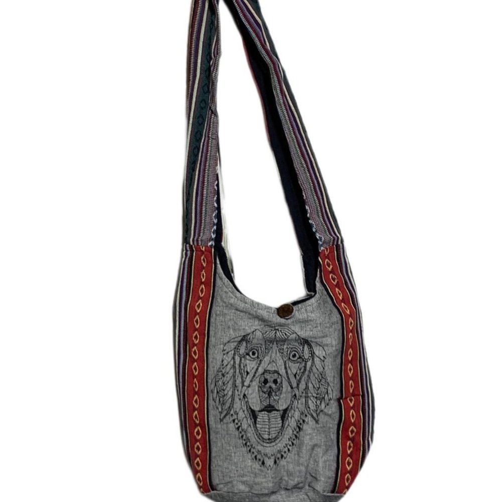 Women Gray Zipper Pouch with Coconut Shell Button Tote Bag